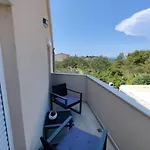 Toket - 6+2 Person 度假居