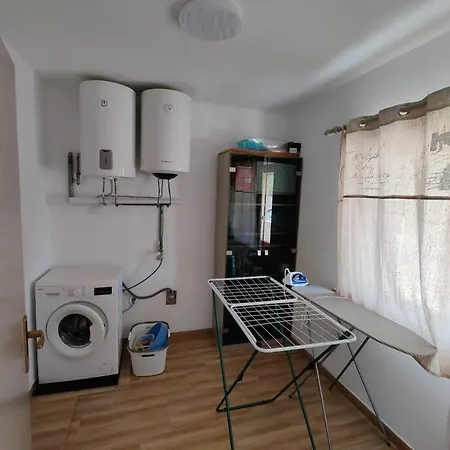 Toket - 6+2 Person Semesterbostad