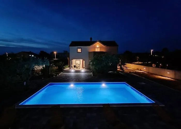 Toket - 6+2 Person Сasa de vacaciones *